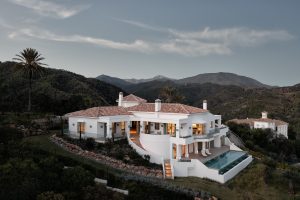 Luxury Properties in Marbella ZHE653